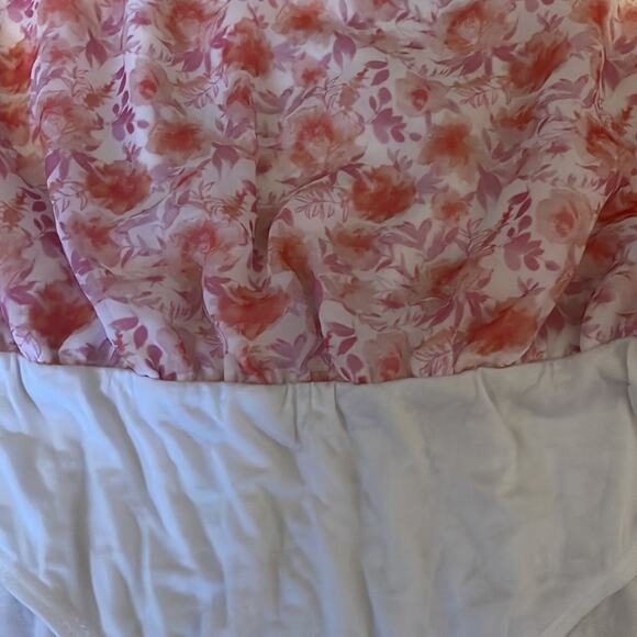 Peach love California floral bodysuit size large - Picture 4 of 8